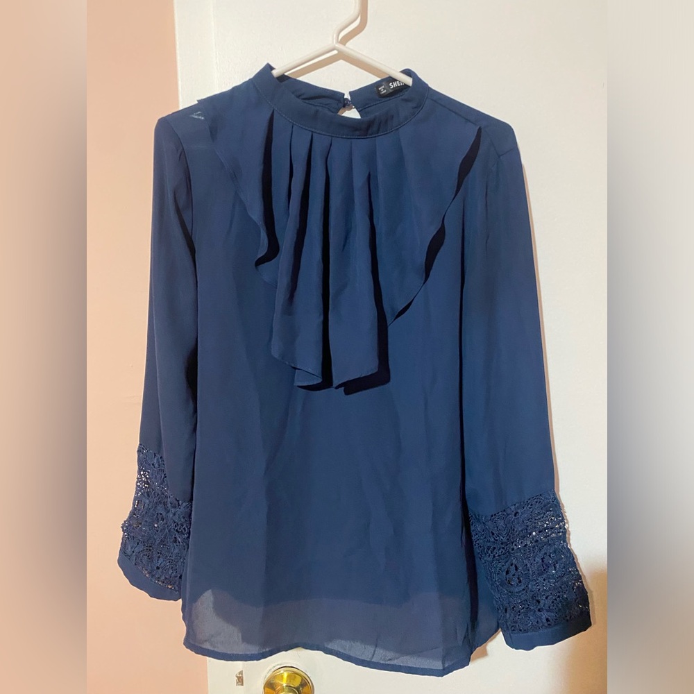 Women’s blouse
